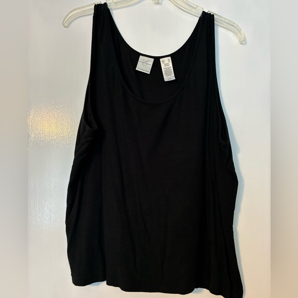 Liz Claiborne Black Scoop Neck Tank Top